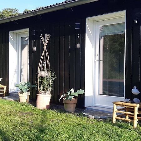 Karens Bakke 2 Bed & Breakfast Glesborg Exterior photo